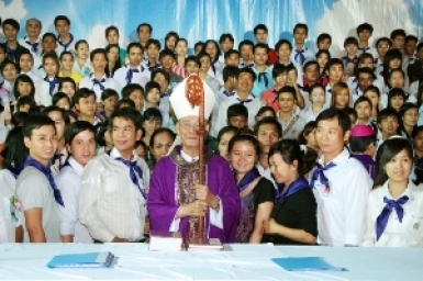Đức Hồng y Gioan Baotixita gặp gỡ các Dự tòng đầu Mùa Chay 2012