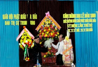 Đại lễ kỷ niệm lần thứ 92 - Ngày Đản sinh Đức Huỳnh Giáo Chủ Phật giáo Hòa Hảo