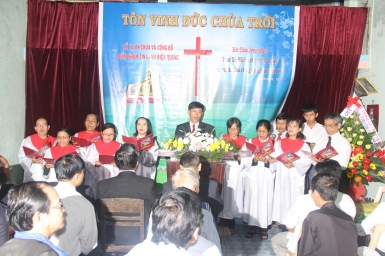 Quảng Nam: Lễ cảm tạ và ra mắt Điểm nhóm Điện Quang