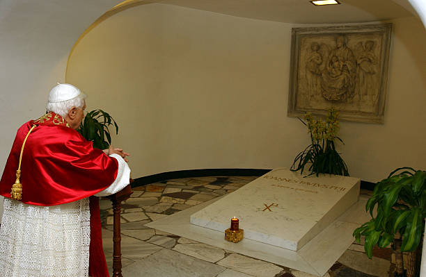 Kỷ niệm 13 năm Đức Giáo hoàng Gioan Phaolô II về Nhà Cha