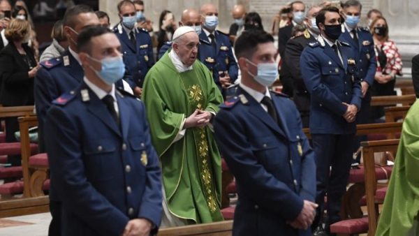 ĐGH cử hành lễ bổn mạng đội Hiến Binh Vatican