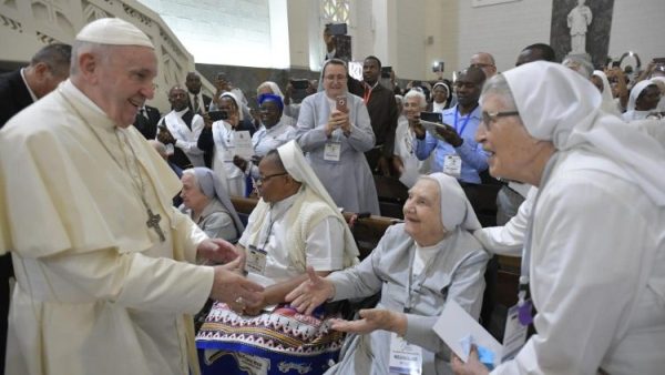 Các Giám mục Mozambique gửi thư mục vụ kỷ niệm một năm ĐGH viếng thăm
