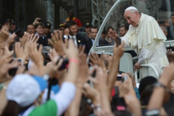 Hướng tới Ngày Giới trẻ Thế giới 2023 - Đức Giáo hoàng: Đừng đứng nhìn cuộc đời trôi qua