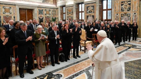 Đức Giáo hoàng: Tôn giáo cần thiết trong giáo dục, giúp xây dựng một thế giới tốt đẹp hơn