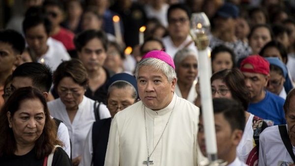 Bầu khí đe dọa đối với phe đối lập, các phương tiện truyền thông và Giáo hội ở Philippines
