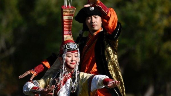 Mông Cổ, giữa Tín ngưỡng Tổ Tiên và mảnh đất Truyền giáo Công giáo