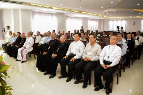 Học viện Công giáo Việt Nam: Khai giảng Khóa cao học Thần học đầu tiên