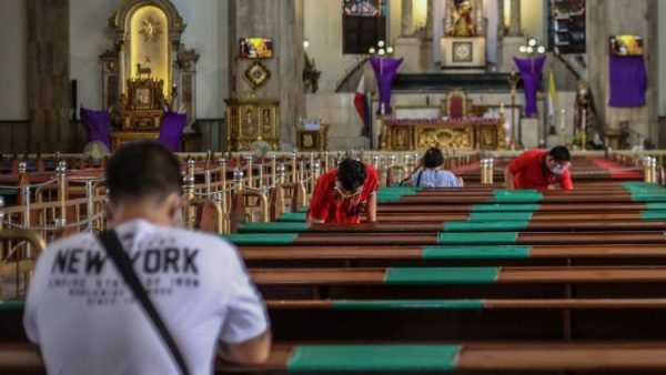 Vì đại dịch, lần thứ hai tín hữu Philippines không được tham dự nghi lễ Tuần Thánh và Phục sinh