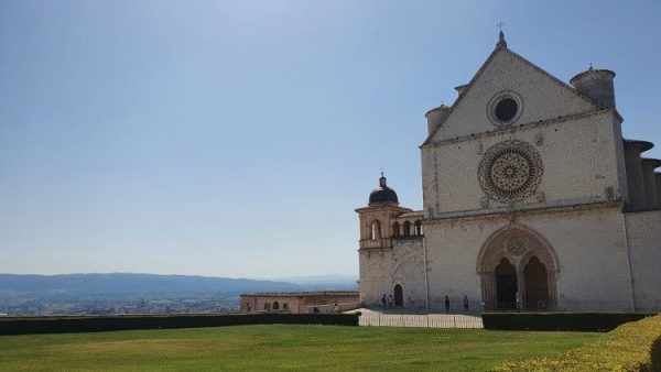 Ngày 03/10, tại Assisi, ĐGH sẽ ký thông điệp mới về tình huynh đệ con người
