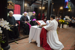 Chức Giám mục và lời tuyên tín - tuyên thệ
