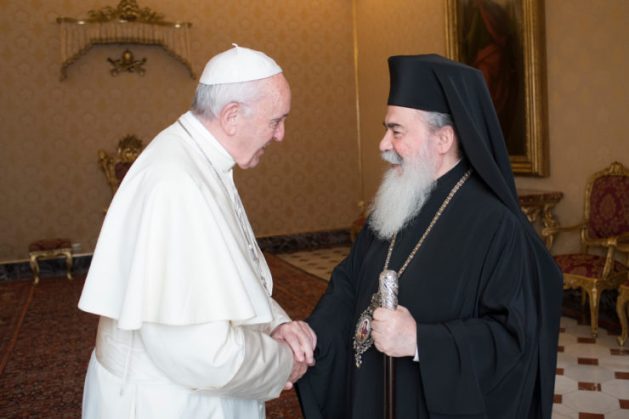 Đức Giáo hoàng Phanxicô gặp Đức Thượng phụ Chính thống Hy Lạp Theophilos