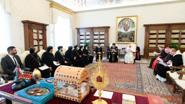 Đức Giáo hoàng tiếp kiến phái đoàn Giáo hội Chính thống Copte Ai Cập