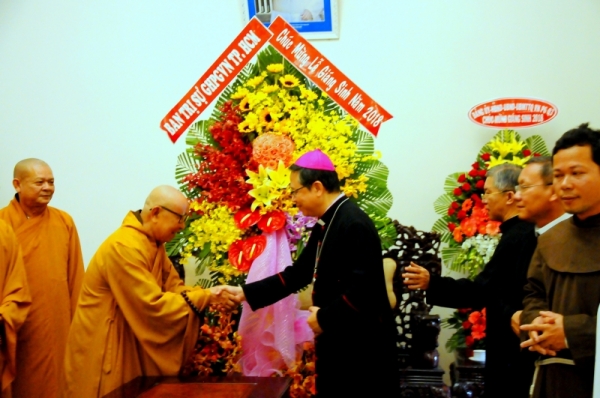 Ban trị sự Giáo hội Phật giáo Việt Nam chúc mừng Giáng sinh