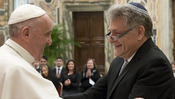 Đức Giáo hoàng ca ngợi Rabbi Skorka vì những dấn thân cho Đối thoại Liên tôn
