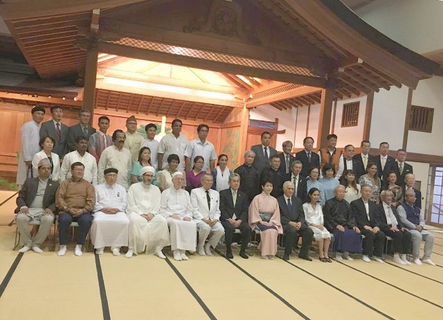 Hội nghị quốc tế giữa Đại diện các Tôn giáo Thế giới và Đại lễ mùa hè Miroku của Oomoto giáo ở Kyoto, Nhật Bản