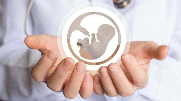 Ba Lan tuyên bố rằng phá thai trong trường hợp thai nhi dị tật là vi hiến