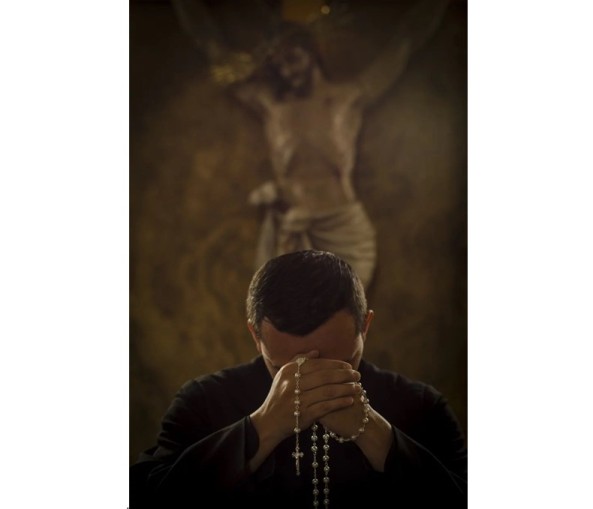 Linh mục - Hiện thân của Đức Kitô Mục Tử giữa trần gian