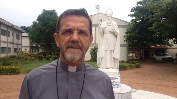 Giám mục Mozambique kêu gọi giúp những người tản cư vì các cuộc tấn công
