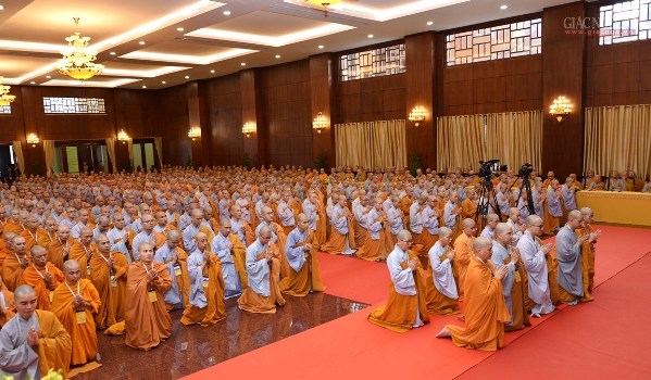 Chí thành cầu được giới pháp và tôn trọng giới pháp của Đức Phật