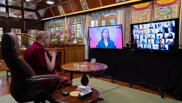Đức Dalai Lama chia sẻ về Xung đột, Covid-19 và Lòng từ bi