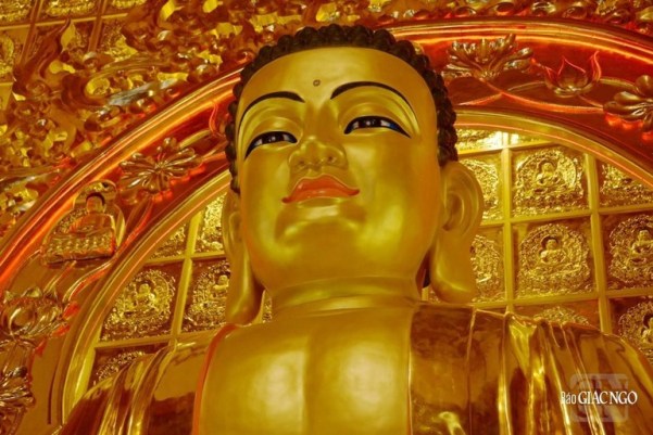 Mười thoại tướng Đức Phật đản sanh theo kinh Hoa nghiêm