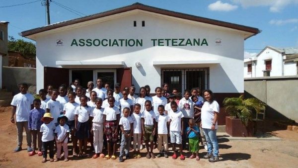 Tổ chức Trợ giúp các Giáo hội đau khổ đồng hành với ĐGH ở Madagascar