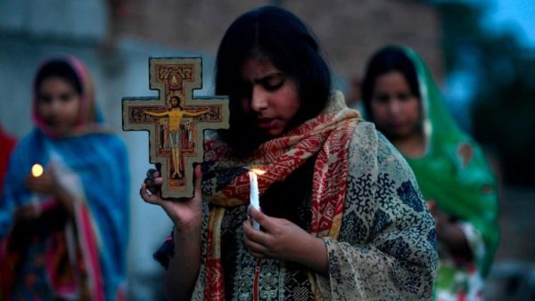 Bạo lực chống Kitô hữu và tín đồ Ấn giáo tiếp tục gia tăng tại Pakistan
