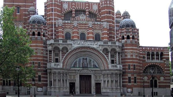 Giáo hội Công giáo Anh cảm ơn khoản trợ cấp của chính phủ giúp sửa chữa nhà thờ