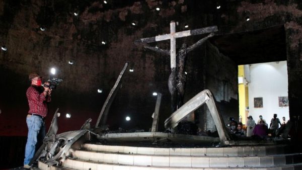 ĐGH cầu nguyện cho dân Nicaragua sau vụ tấn công bằng bom xăng nhà thờ chính tòa Managua