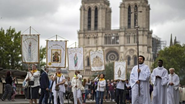 Các vị lãnh đạo tôn giáo ở Pháp lo ngại về dự luật chống ly khai