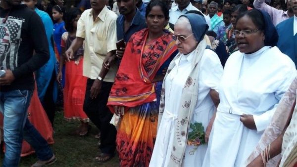 Ấn Độ trục xuất một nữ tu đã phục vụ hơn 50 năm tại nước này