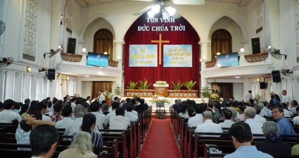 Một triệu quyển Kinh Thánh đã được xuất bản tại Việt Nam trong 25 năm qua (1994-2019)