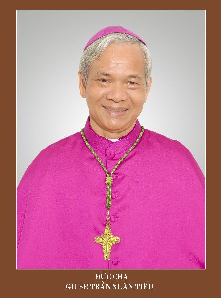 Đức cha Giuse Trần Văn Toản kế nhiệm Giám mục chính toà Long Xuyên