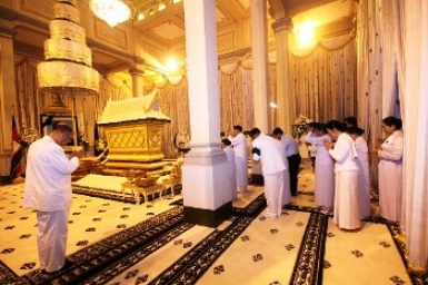Hội Thánh viếng tang cựu Quốc Vương Sihanouk