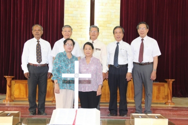 Hội đồng Giáo phẩm đến thăm các Hội Thánh TL tỉnh Quảng Nam