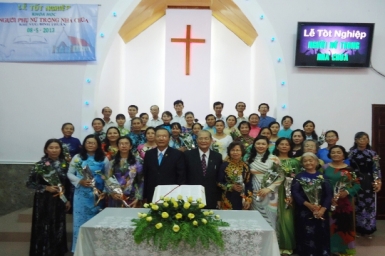 Bình Thuận: Lễ tốt nghiệp lớp người nữ trong Nhà Chúa phía Bắc