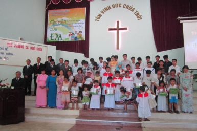 Bình Dương: Thánh Kinh hè tại Hội Thánh Cây Trường