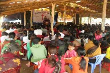 HTTL Cư Huê tổ chức lễ Cảm tạ Chúa & tổng kết năm 2012