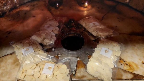 Cuba thiếu bánh lễ, Giáo hội Panama và Puerto Rico chung tay hỗ trợ