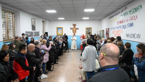 ĐGH Lêô viếng thăm mục vụ giáo xứ Chúa Thăng Thiên ở Roma