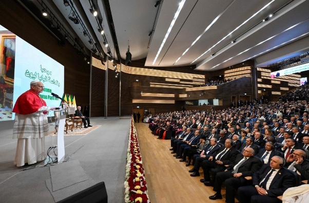 [Tông du Algeria] Đức Giáo hoàng gặp gỡ chính quyền, xã hội dân sự và ngoại giao đoàn