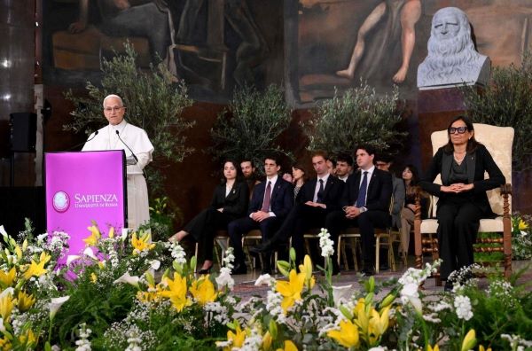 ĐGH thăm Đại học Sapienza: Giảng dạy là một hình thức bác ái