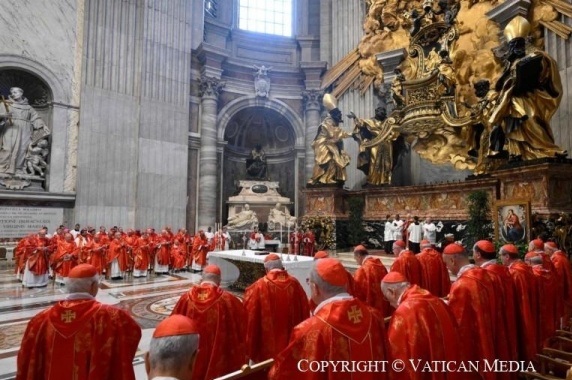 Bài giảng lễ cầu cho các Hồng y và Giám mục đã qua đời (03.11.2025)