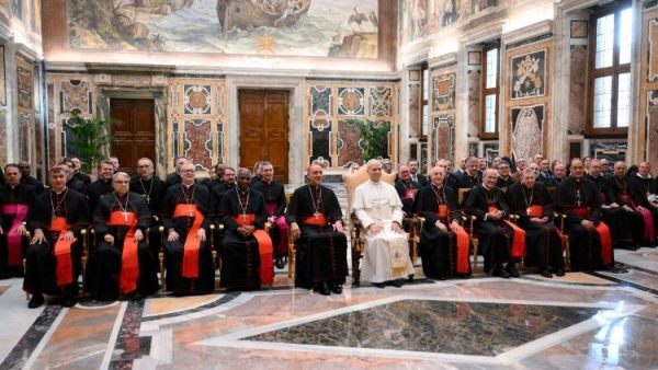 Đức Giáo hoàng tiếp các thành viên của Bộ Giáo lý Đức tin