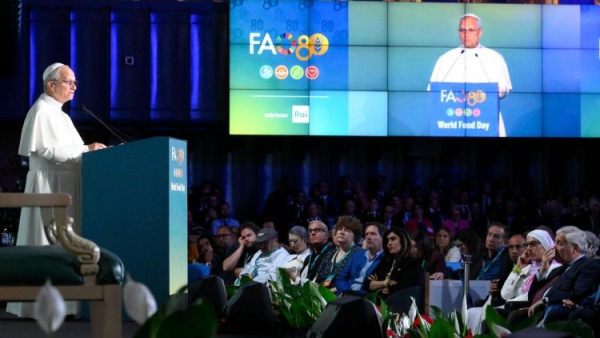 Đức Giáo hoàng viếng thăm Trụ sở Lương Nông Thế giới