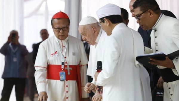 ĐHY Suharyo kêu gọi người Công giáo Indonesia biến suy tư đức tin thành hành động cụ thể