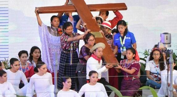 Người trẻ Mỹ tham dự các buổi lễ tôn giáo nhiều hơn cha mẹ họ