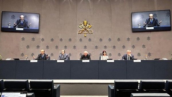 Tài liệu của Hàn lâm viện Tòa Thánh về Sự sống về việc cấy ghép nội tạng từ động vật sang người