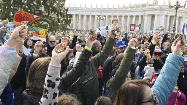 Kinh Truyền tin (21/12): Thánh Giuse tin tưởng trao phó mọi sự trong tay Chúa