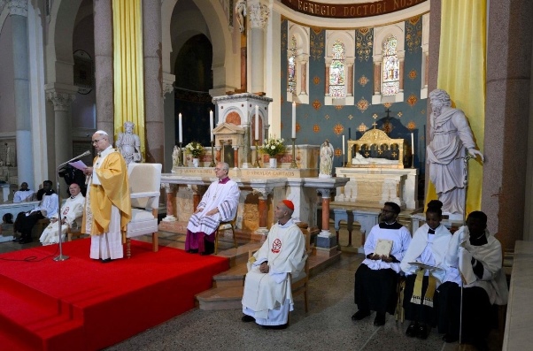 [Tông du Algeria] ĐGH Lêô XIV chủ sự Thánh lễ tại Vương cung thánh đường Thánh Augustinô